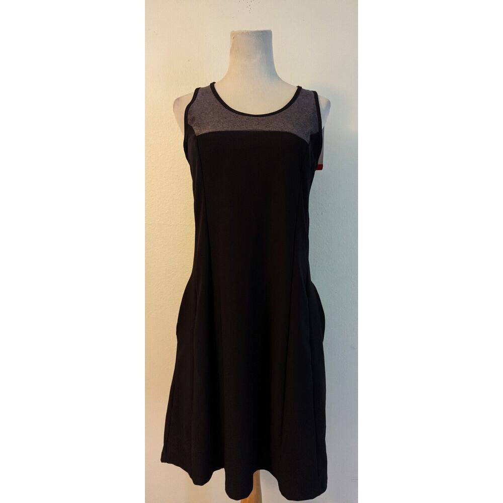 New Mondetta sz M Athletic Dress tennis golf black n gray sleeveless tank 3120
